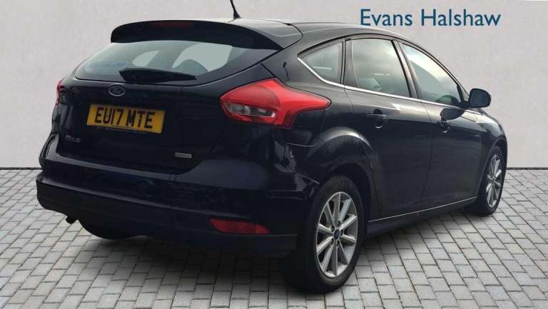 2017 Ford Focus 1.0 EcoBoost 125 Titanium 5dr HATCHBACK PETROL Manual