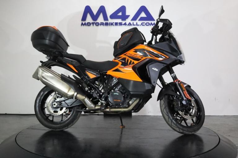 KTM 1290 SUPER ADVENTURE S 2022