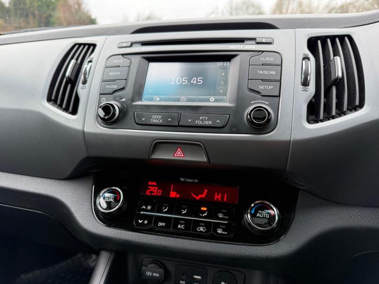 2016 Kia Sportage 1.7 CRDi EcoDynamics 3 2WD Euro 6 (s/s) 5dr ESTATE Diesel Manual