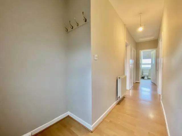 Double room with Bills included 