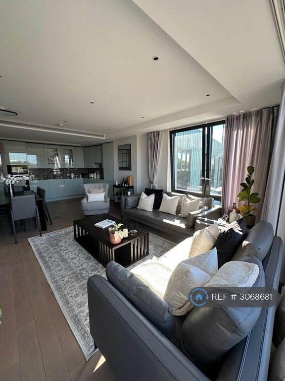 1 bedroom in Chivers Passage, London, SW18 (#3068681)