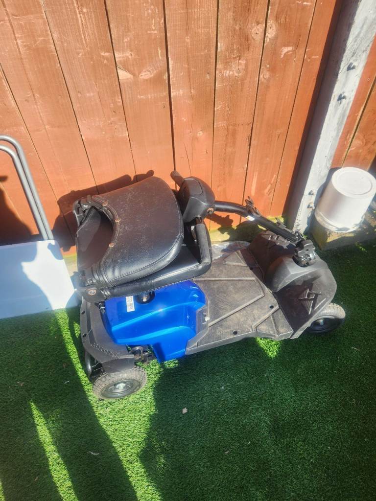 Mobility scooter