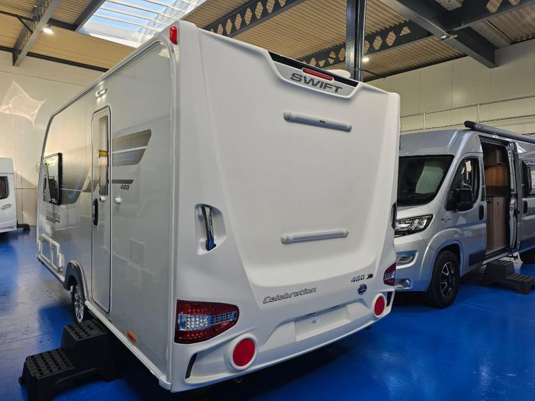 Swift Celebration 480 2017