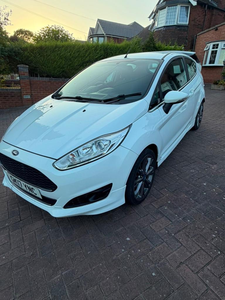 Ford, FIESTA, Hatchback, 2017, Manual, 3 doors