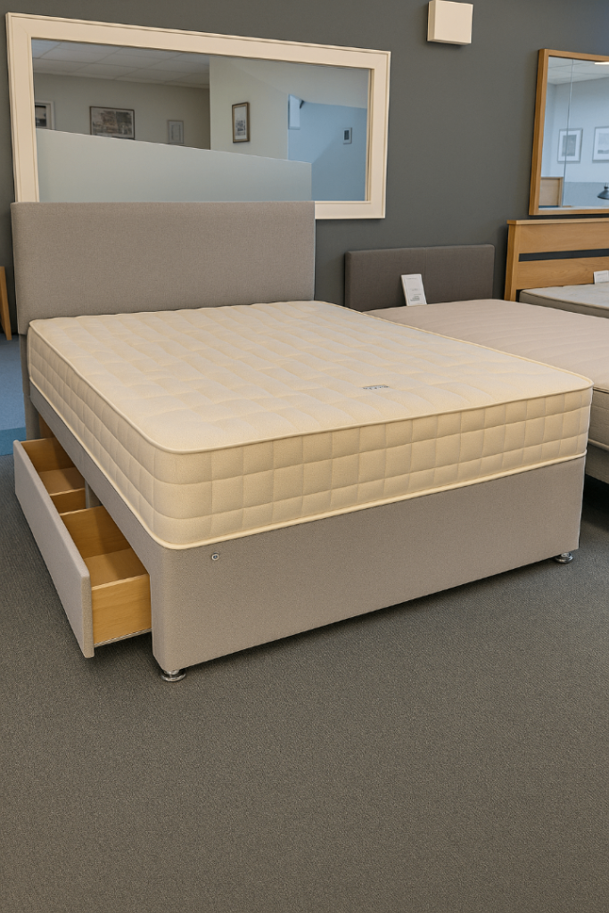 Xmas Sales Offer – Comfortable Divan Bed with Storage Drawers and Plush Mattress Included