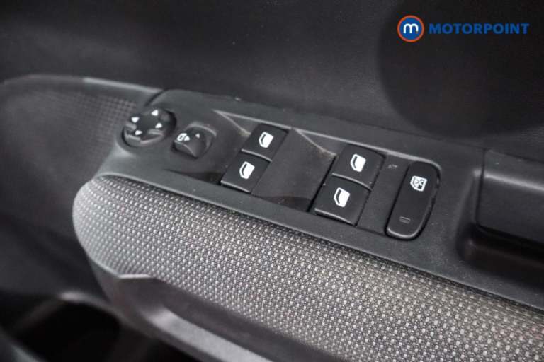 2022 Citroen C3 Aircross 1.2 PureTech 110 Shine 5dr MPV PETROL Manual