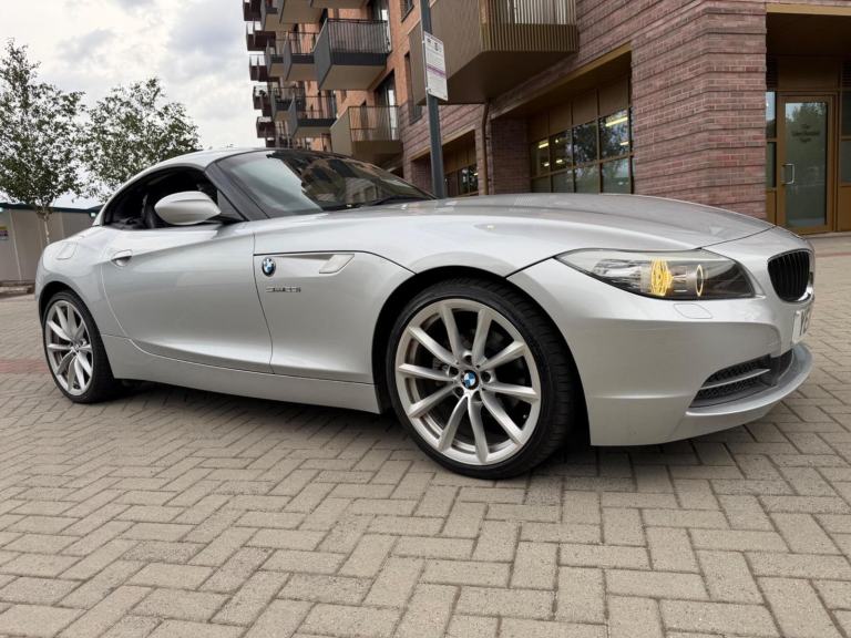 2010 BMW Z4 2.5 23i Auto sDrive Euro 5 2dr CONVERTIBLE Petrol Automatic