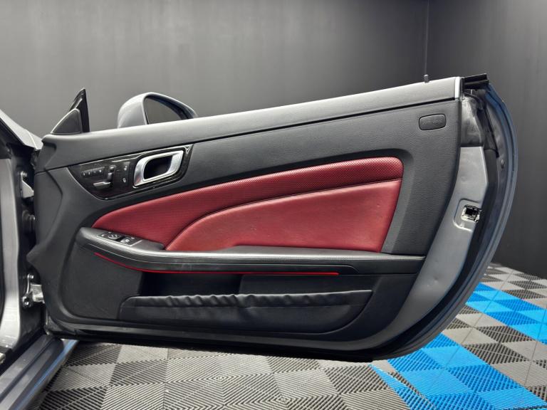 2012 Mercedes-Benz SLK SLK 250 CDI BlueEFFICIENCY AMG Sport 2dr Tip Auto CONVERTIBLE DIESEL Autom...