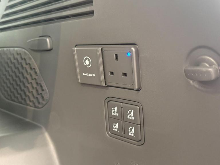 2025 Kia EV9 282kW GT-Line S 99.8kWh AWD 5dr [6St] Auto ESTATE ELECTRIC Automatic