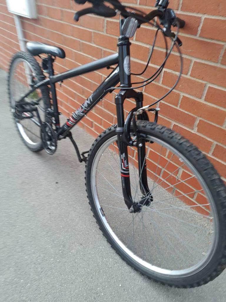 Junior's apollo mountain bike brilliant condition 