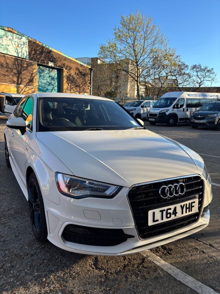 Audi, A3, Hatchback, 2014, Semi-Auto, 1798 (cc), 5 doors