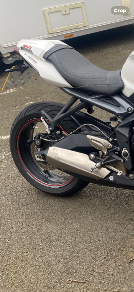Triumph street triple 675 end can 