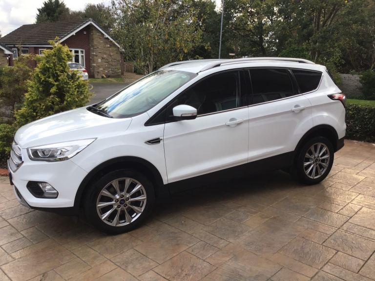 Ford, KUGA, Hatchback, 2019, Manual, 1997 (cc), 5 doors