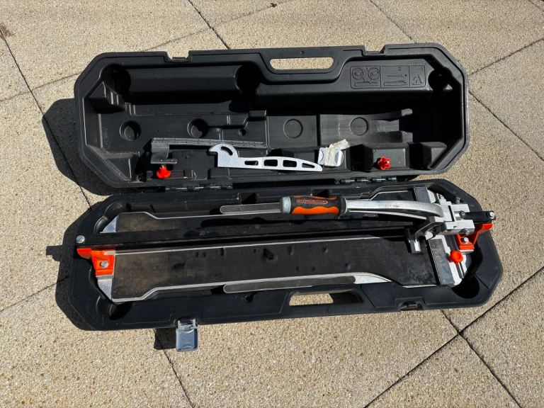 Magnusson Tile Cutter 