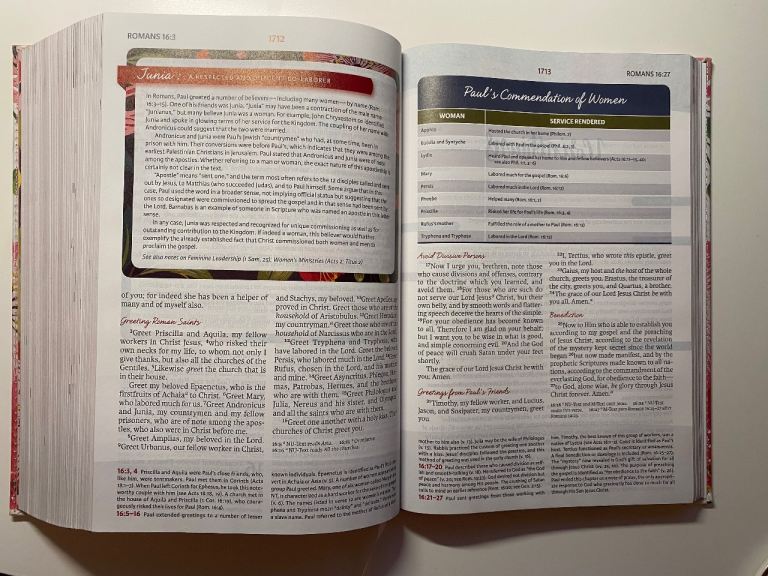 NKJV, Woman's Study Bible, Full-Color, Indexed, Hardback Cloth-Over-Board