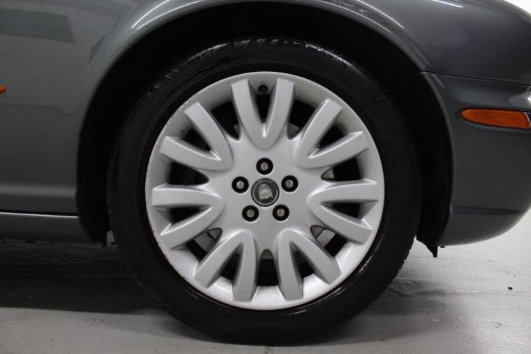 2003 Jaguar XJ 4.2 XJ8 SE 4dr SALOON Petrol Automatic