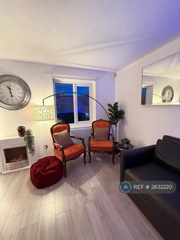2 bedroom flat in Blackburn St, Salford, M3 (2 bed) (#2832220)