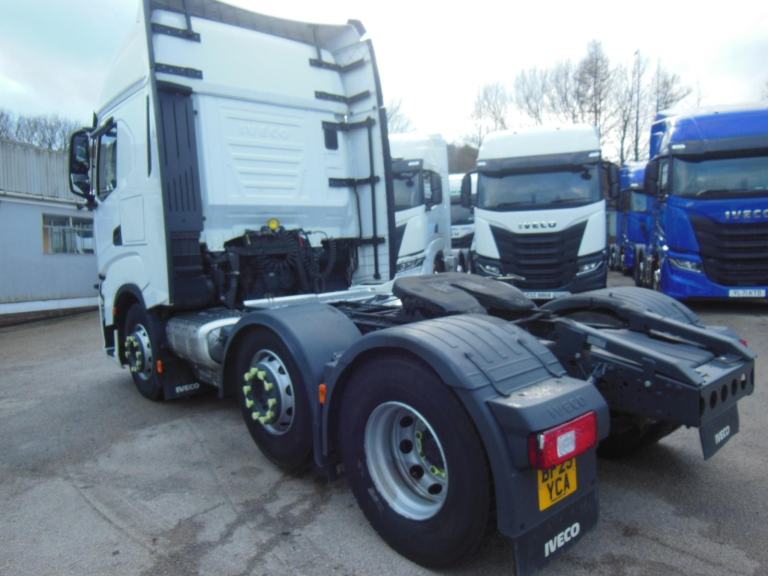 Iveco S-WAY 490 6x2