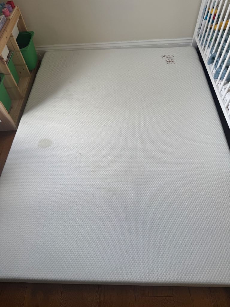 King Mattress Topper – Fair Condition, White