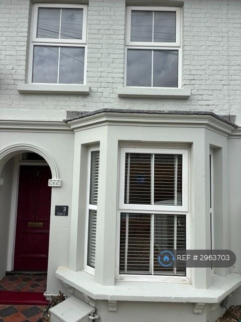 2 bedroom house in Queen Street, Aylesbury, HP20 (2 bed) (#2963703)