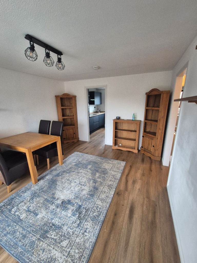 2 bedroom flat close to the new Beach Boulevard - 1 minute walk!