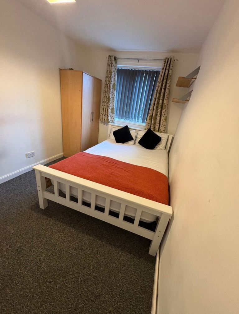 UNIVERSAL CREDIT ONLY - Lovely Room In NG7