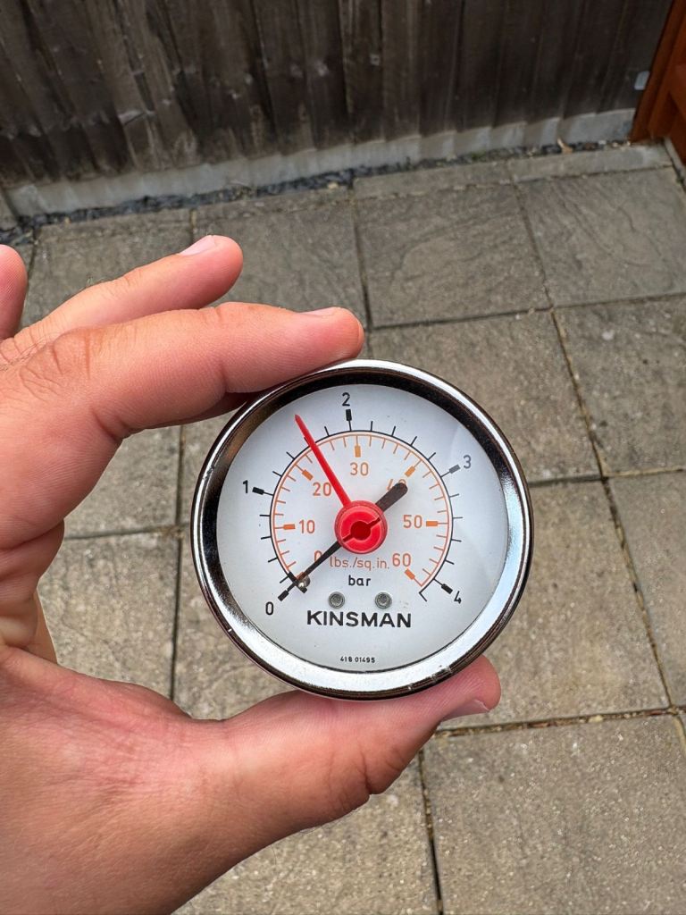 Kinsman pressure gauges