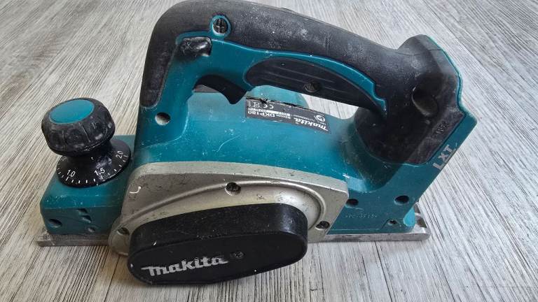 Makita,DKP180,CORDLESS PLANER Only Body Without Battery And Charger 18v 