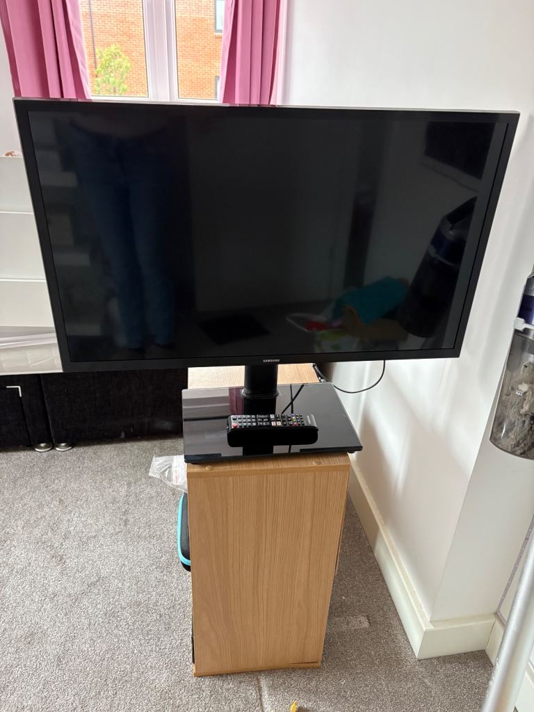 32 inch Samsung tv