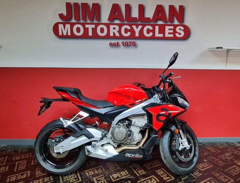 Aprilia Tuono 660