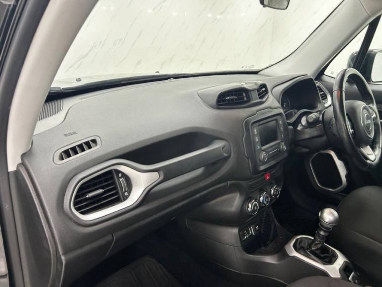 2016 Jeep Renegade 1.6 MultiJetII Longitude SUV 5dr Diesel Manual Euro 6 (s/s) (120 ps) 1 FORM ES...