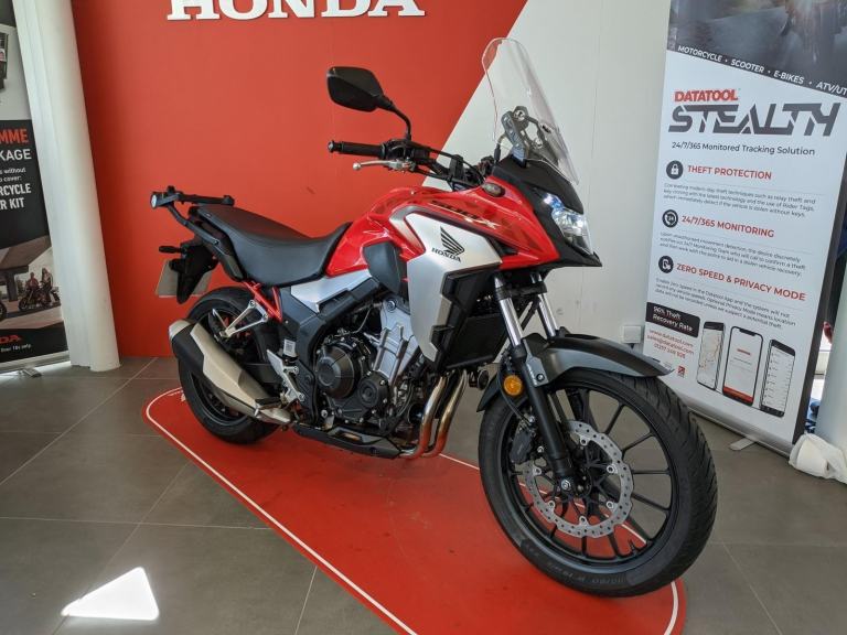 2021 HONDA CB500X RED LOWERED WITH GIVI RACK CENTRE STAND
