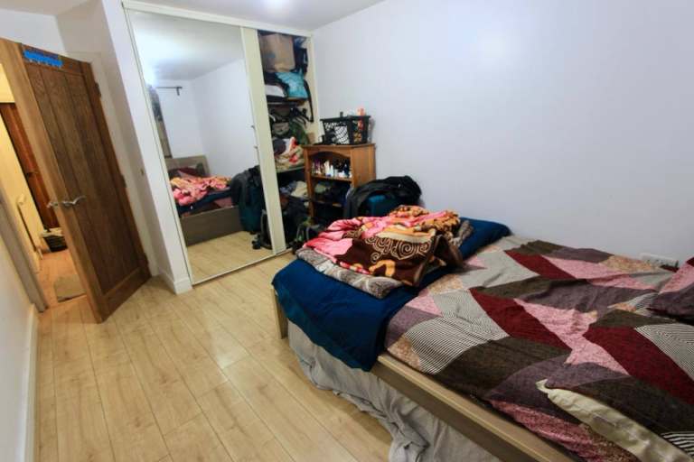 HA3 2 double bedroom GRD floor FLAT with access to patio and communal gardens.