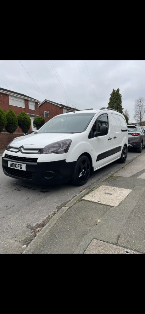 Citroen, BERLINGO, Panel Van, 2011, Manual, 1560 (cc)