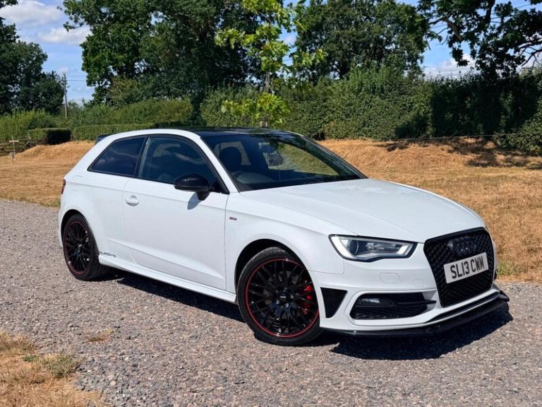 Audi A3 1.8 TFSI S line Hatchback 3dr Petrol S Tronic quattro Euro 5 (s/s) (180