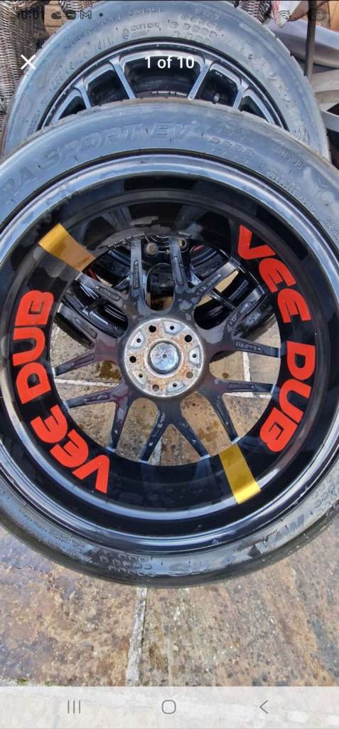 Calibre Exile-R Gloss Black 20" Wheel & Tyre Set of 4 - VW T5