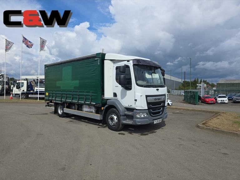 2020(20) DAF FA LF 260 4x2 15/16t Dray Curtain Side 