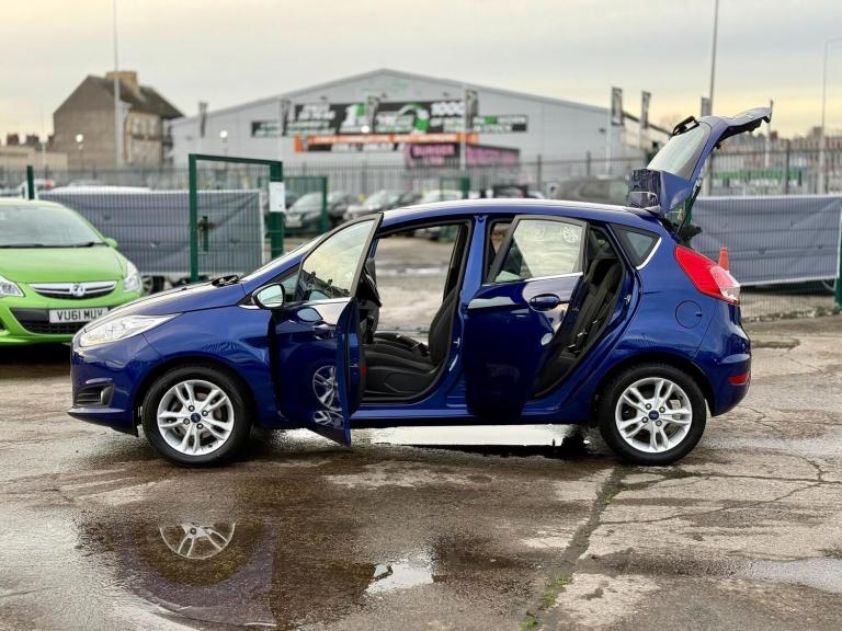2016 Ford Fiesta 1.0 EcoBoost Zetec 5dr HATCHBACK PETROL Manual