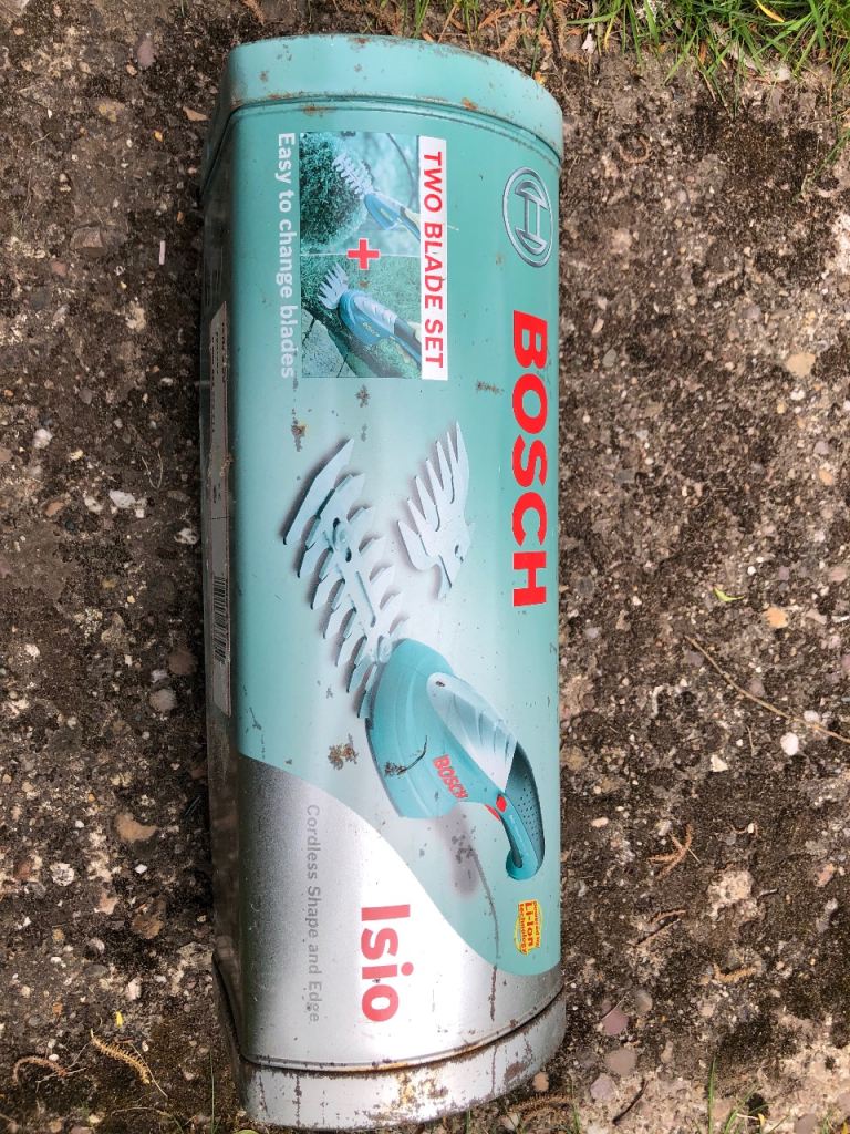 Bosch handheld electric hedge trimmer