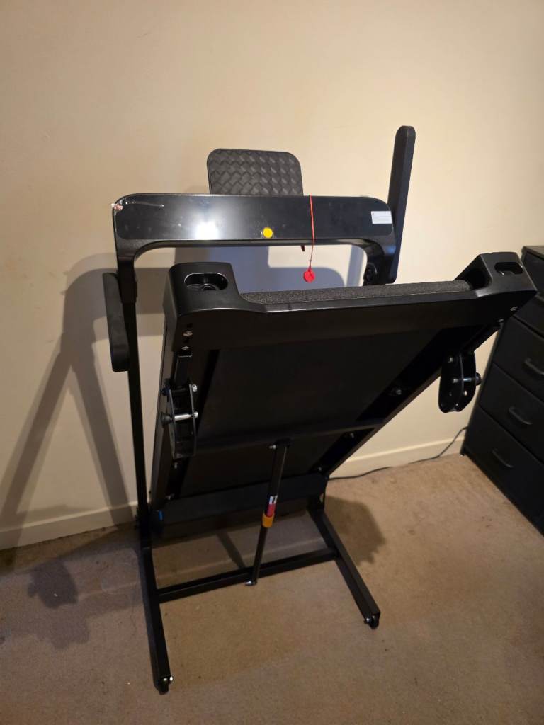Heavy duty treadmill