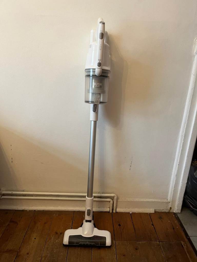 Cordless Vacuum cleaner £10