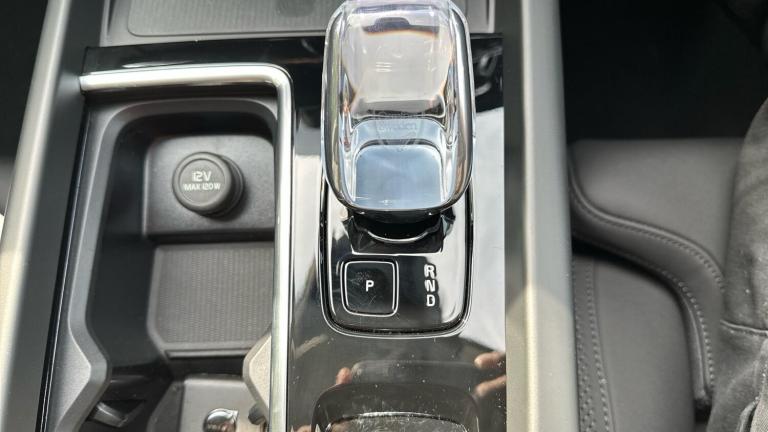 2025 Volvo XC60 2.0 B5 MHEV Plus Auto AWD Euro 6 (s/s) 5dr ESTATE Petrol/Electric Hybrid Automatic