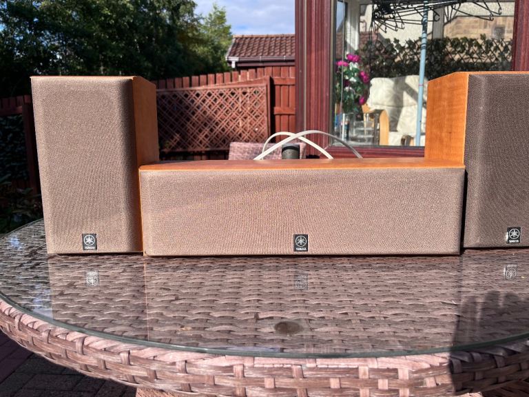 Yamaha NS-E55 Speakers with subwoofer NS-C55 – Good Conditon, Wooden Finish