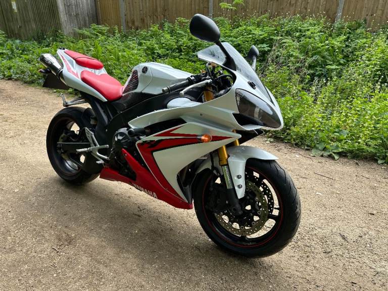 2007 Yamaha,R1, 8900 miles,ULEZ, 189 BHP,YZF 5vy,HPi Clear, can swap,part ex,4c8