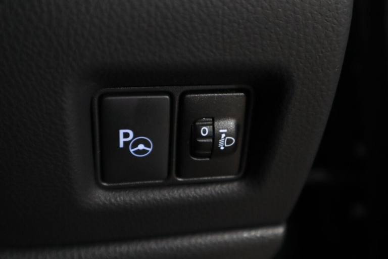 2022 Toyota C-HR 1.8 VVT-h Design CVT Euro 6 (s/s) 5dr HATCHBACK PETROL/ELECTRIC Automatic