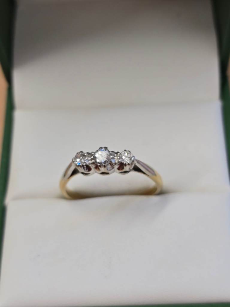 18CT GOLD & PLATINUM DIAMOND TRILOGY