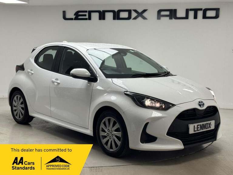 2023 Toyota Yaris 1.5 VVT-h Icon E-CVT Euro 6 (s/s) 5dr HATCHBACK Petrol/Electric Hybrid Automatic