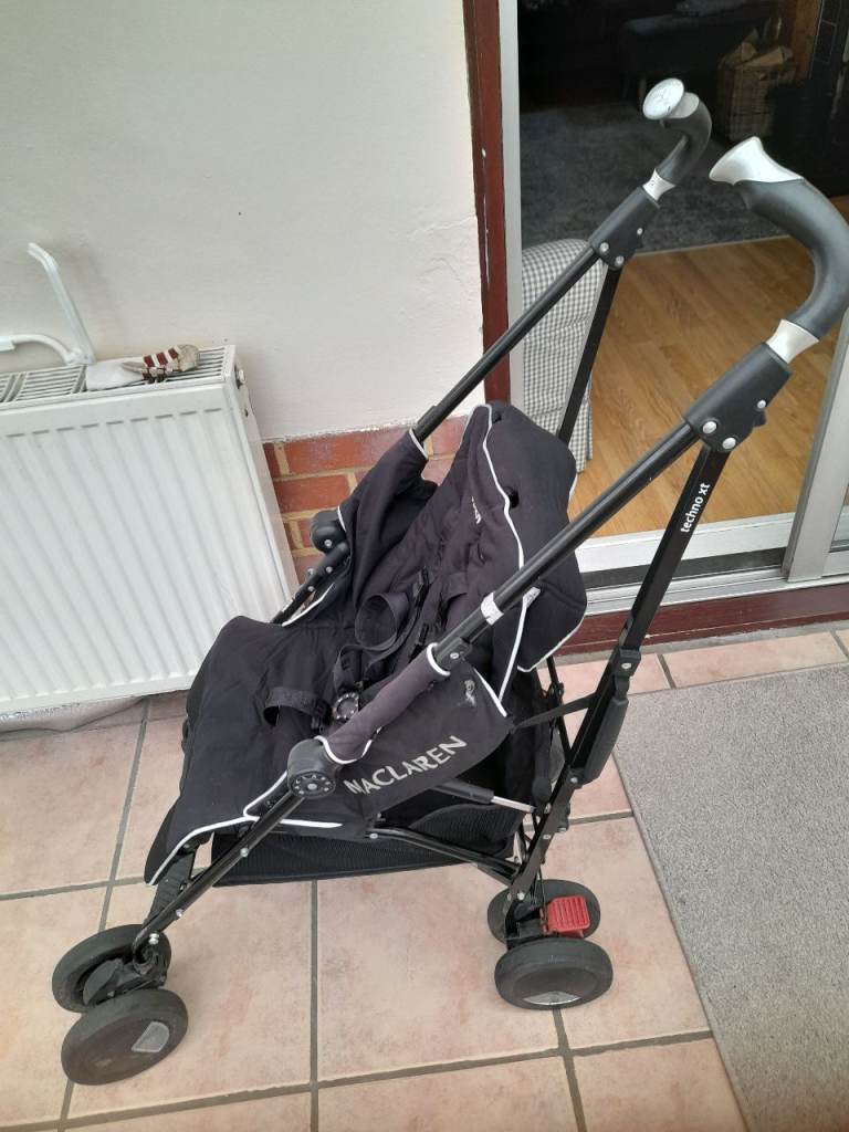 For Sale: Maclaren Folding Buggy