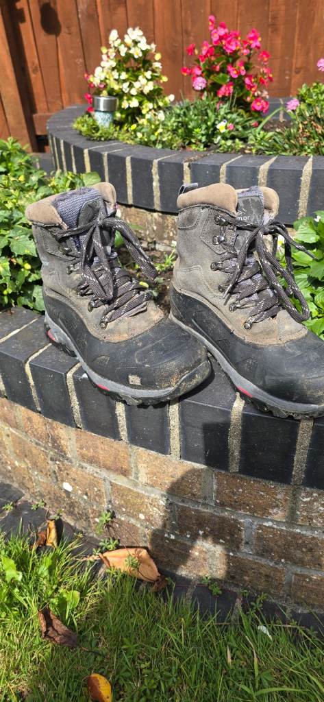 Karrimor boots size 8 (42)