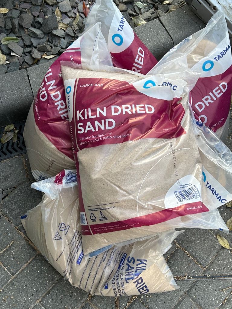 Kiln dried sand 
